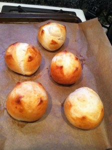 ca368-dinnerrolls025